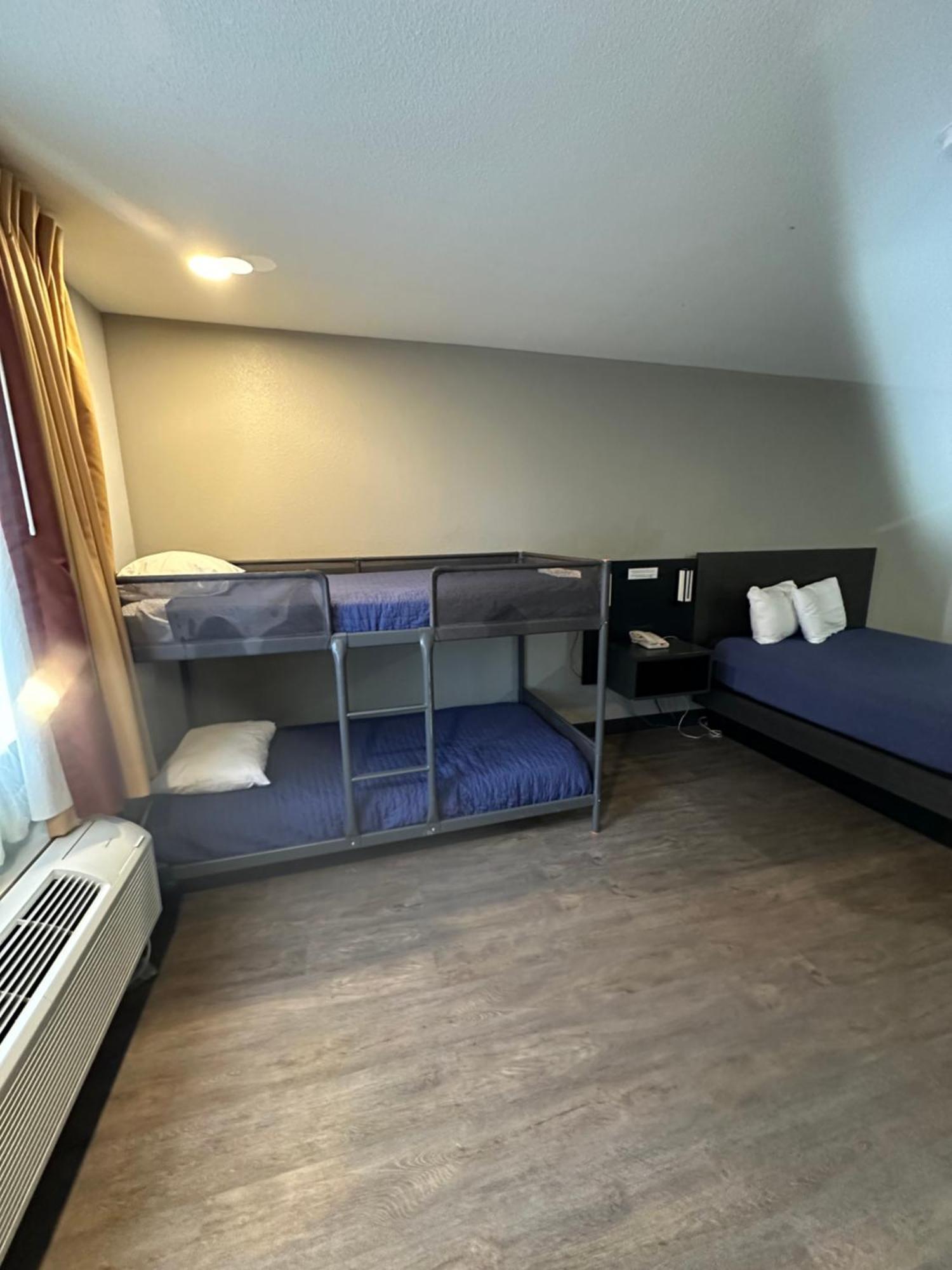 Pinetop Studio Suites Exteriér fotografie